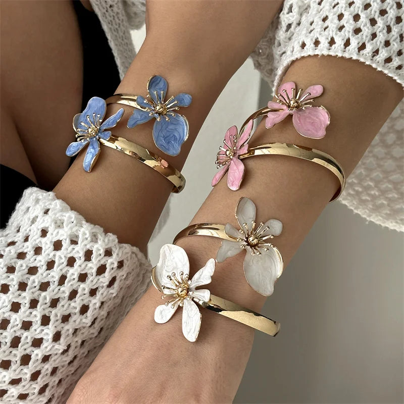 Roxelia | Butterfly bloom bracelet